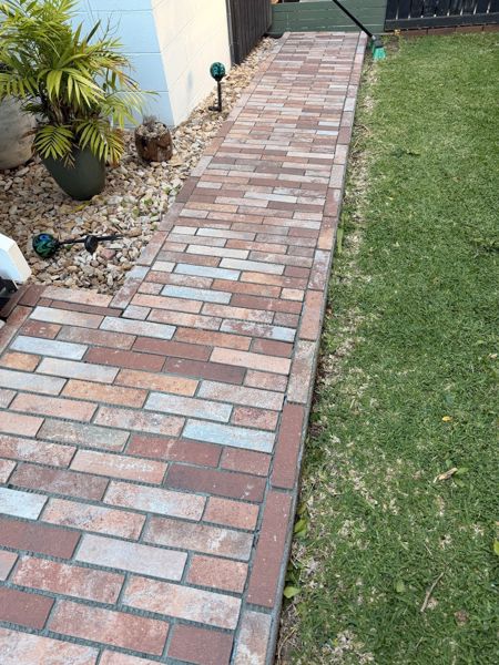 Lee's finished job