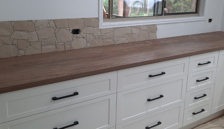 Jannine's Driverstone Sand 300x600mm job